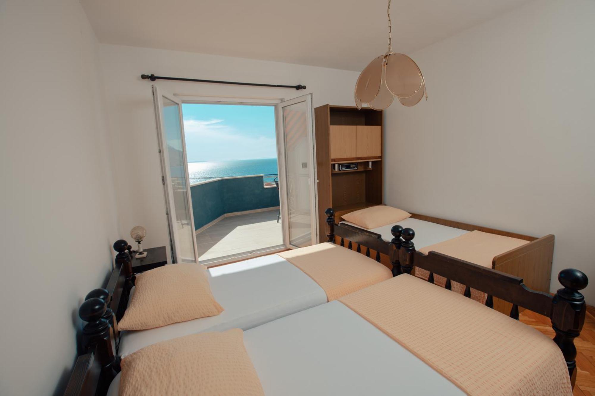 Apartmani Miljak Omiš Dış mekan fotoğraf