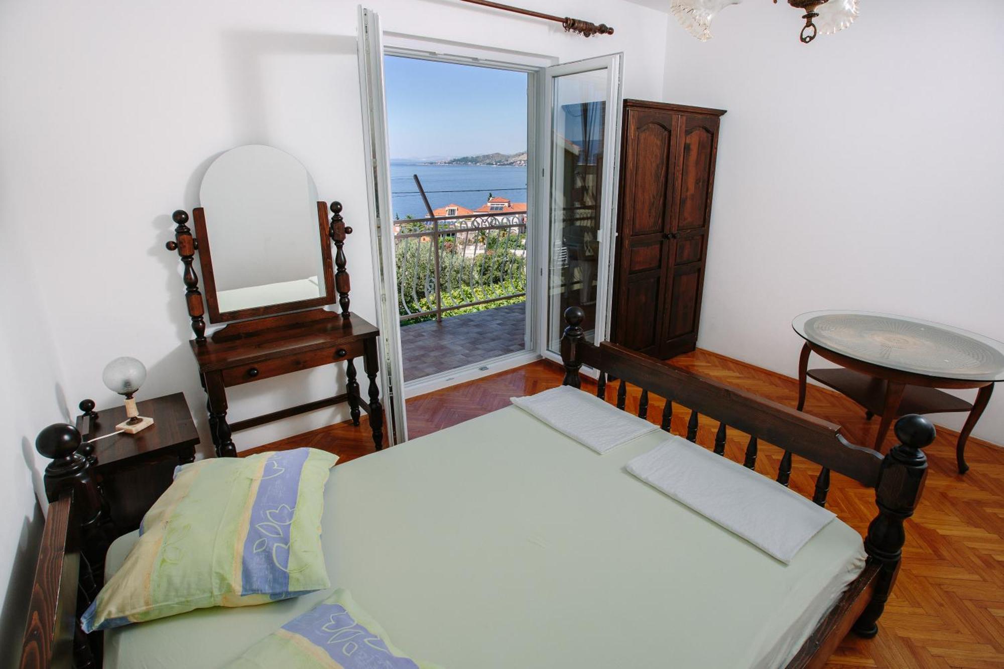 Apartmani Miljak Omiš Dış mekan fotoğraf