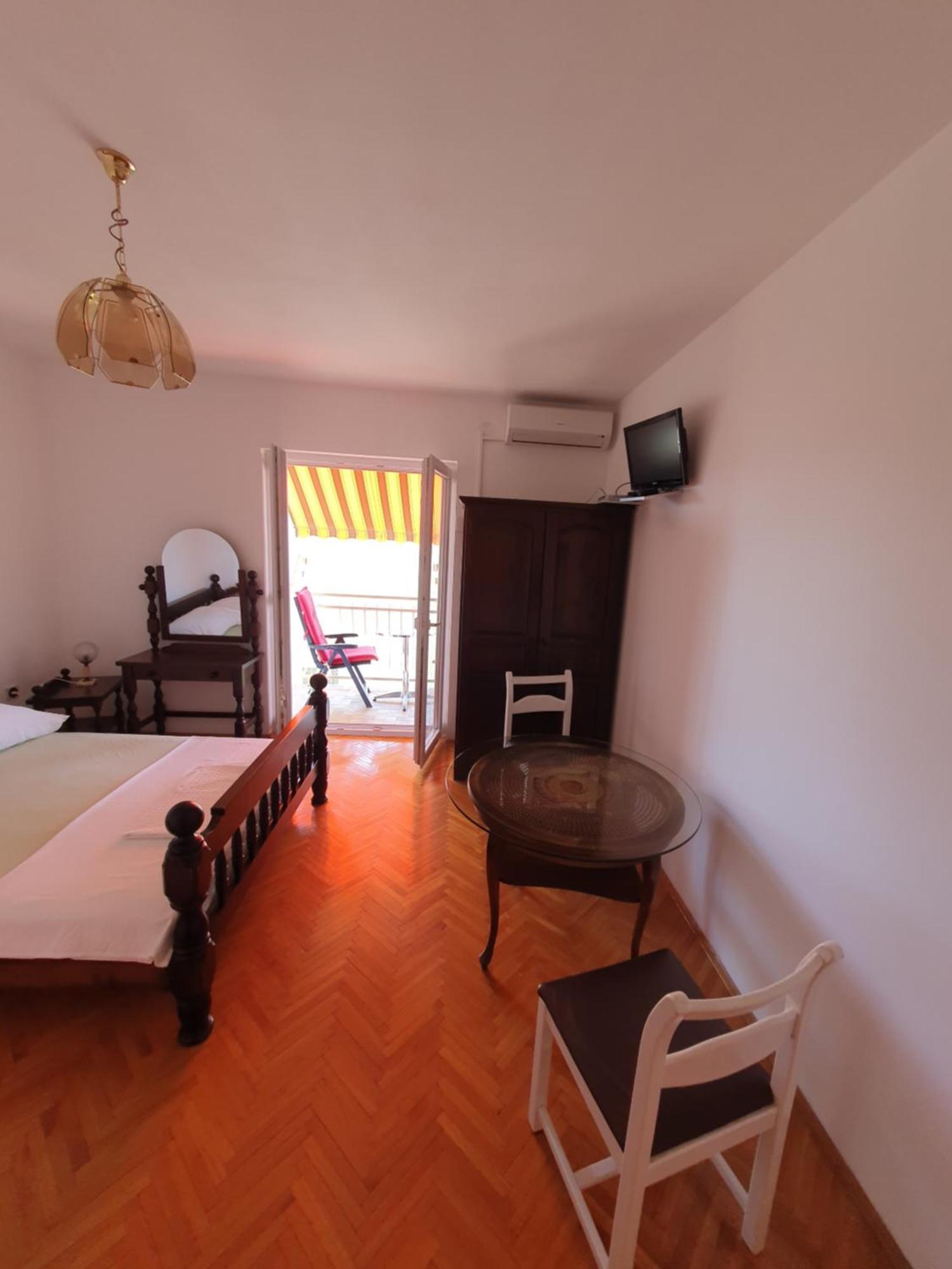 Apartmani Miljak Omiš Dış mekan fotoğraf