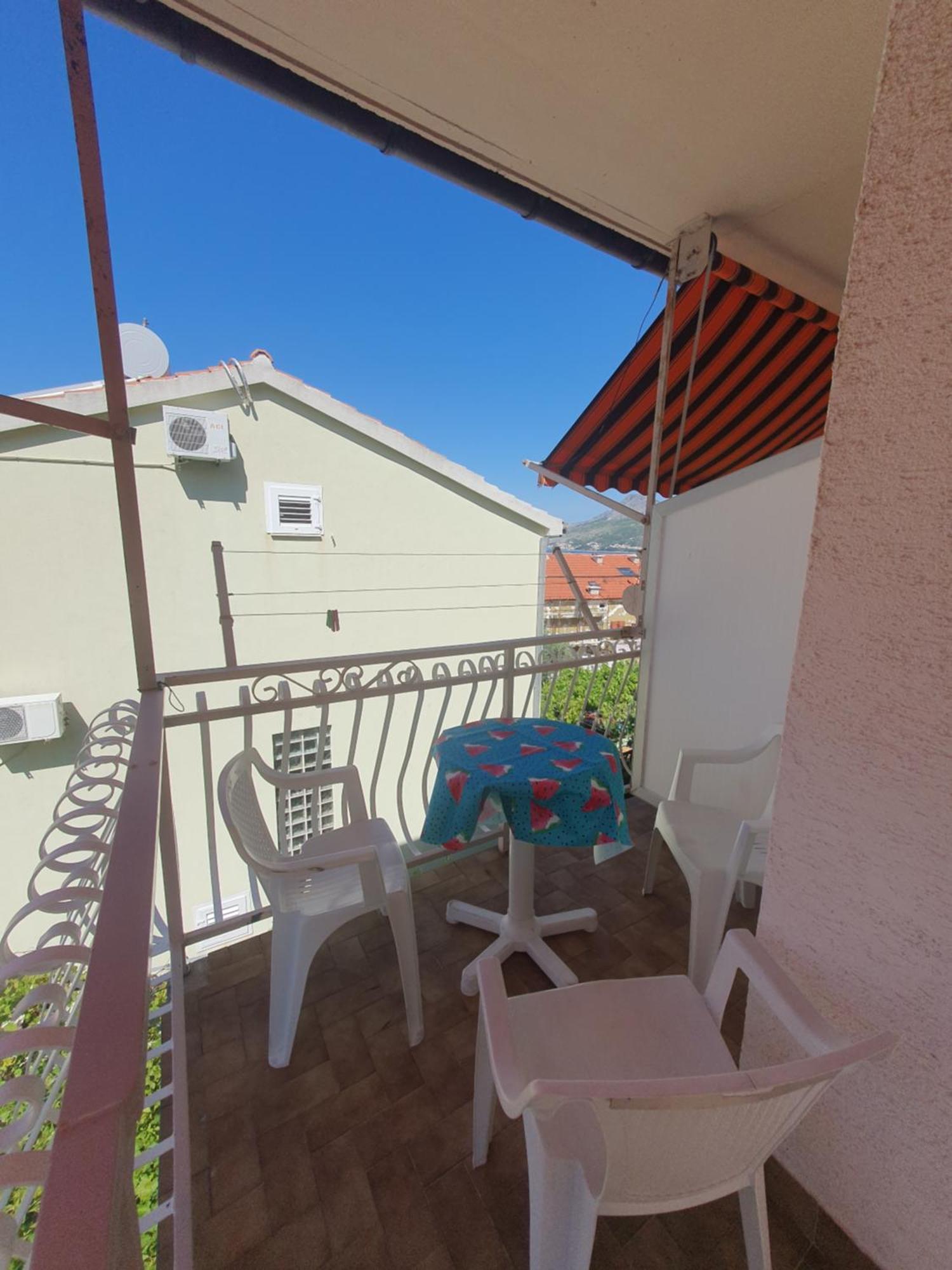 Apartmani Miljak Omiš Oda fotoğraf