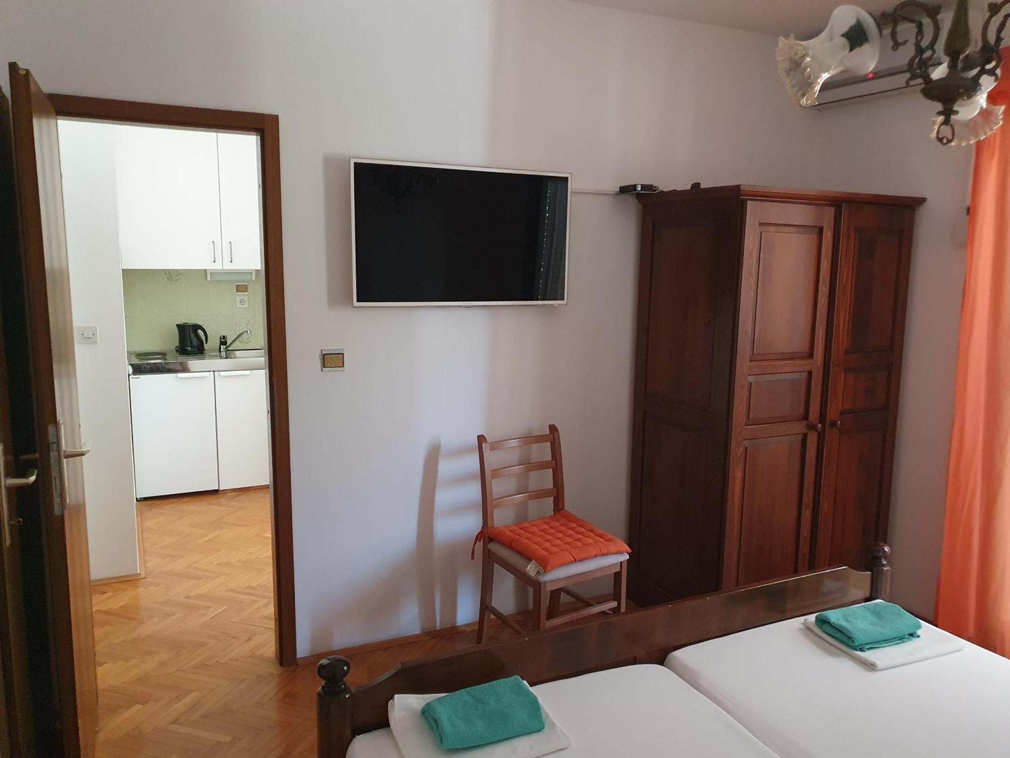 Apartmani Miljak Omiš Oda fotoğraf
